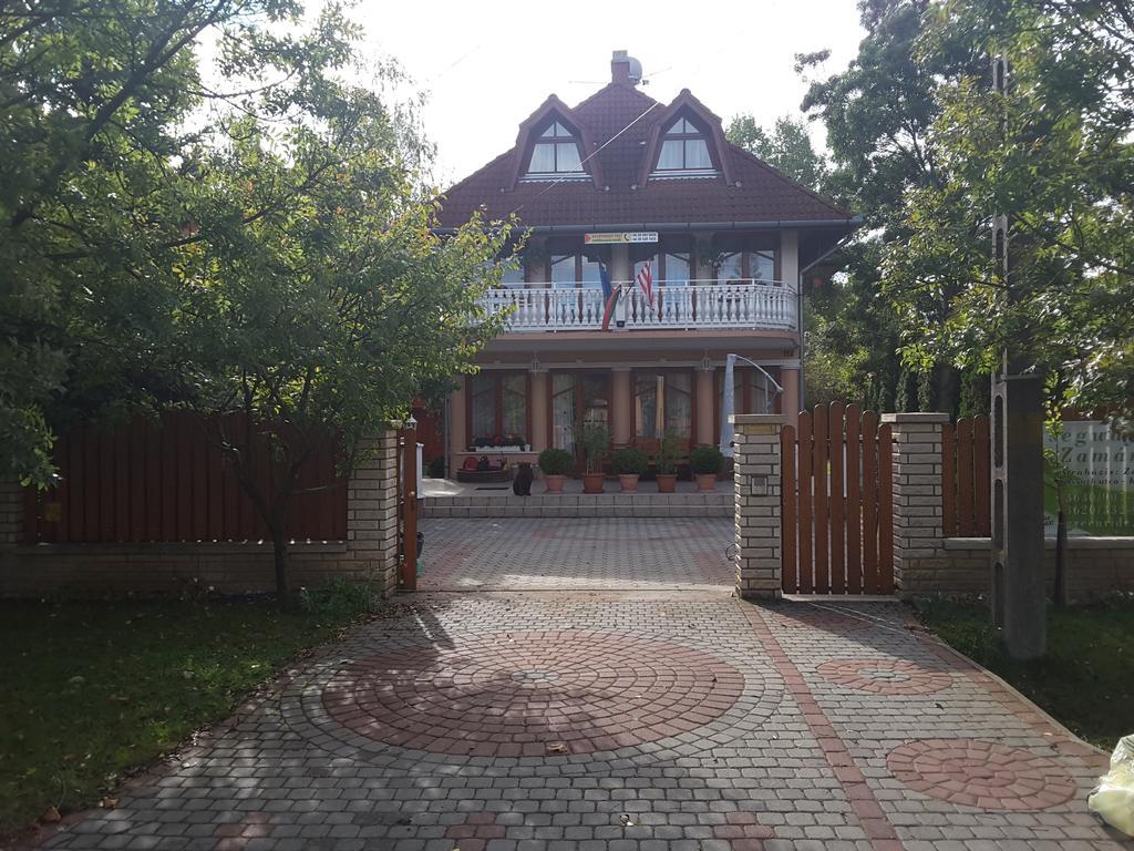 Dessewffy Guesthouse زاماردي المظهر الخارجي الصورة